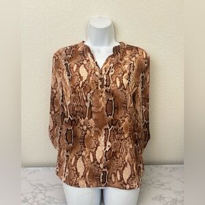Cure Top Womens M Long Sleeve Pullover Blouse Reptile Snake Print Henley​